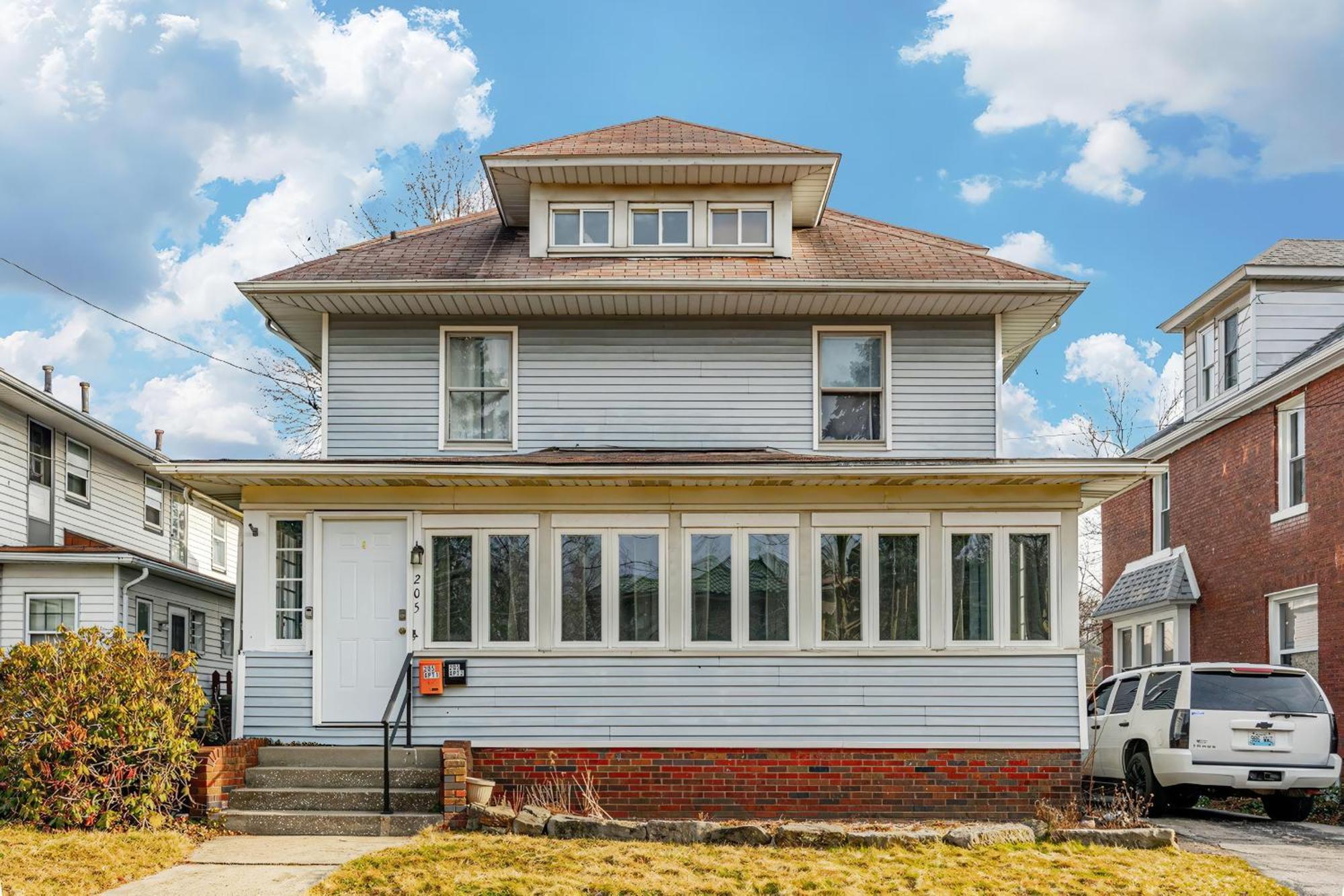 Unit 2 At Oilgate At Oakdale Apartment Akron Exterior photo